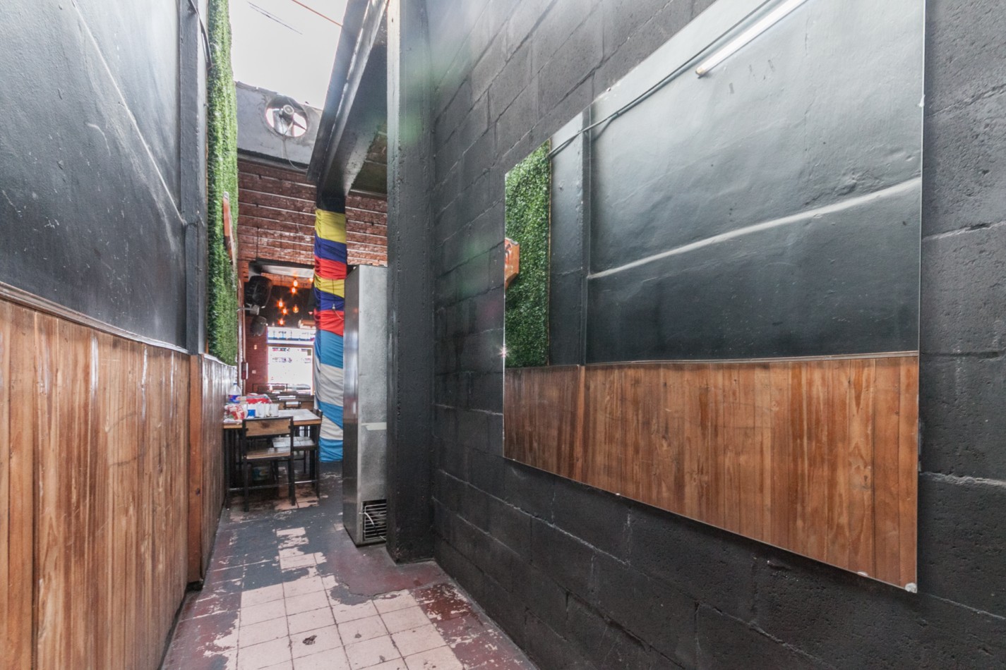 VENTA FONDO DE COMERCIO - RESTO BAR "EL MORRO STREET FOOD" - EXCELENTE UBICACION S/ Av. Hipolito Yrigoyen al 4200