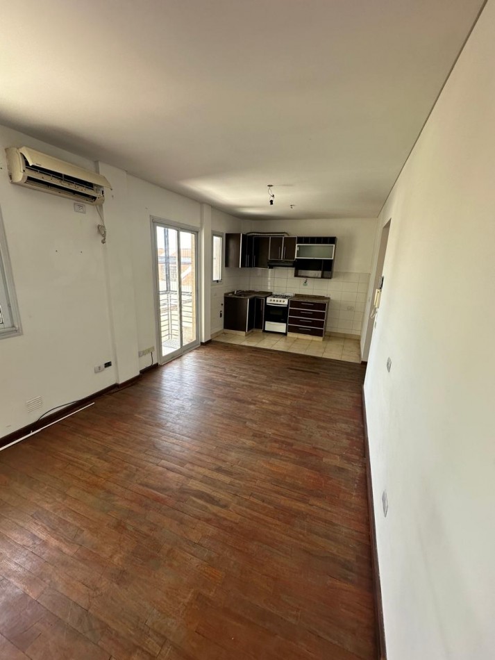 MONOAMBIENTE EN VENTA - Av. GALICIA AL 300 - AVELLANEDA