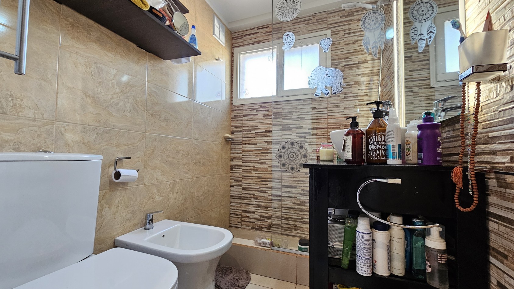 AMPLIO SEMIPISO DE 2 AMB. C/ COCHERA EN PISO ALTO EN VENTA - LAS PIEDRAS 1400 - LANUS ESTE