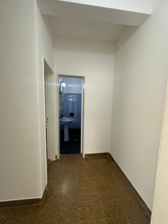 PH 3 AMBIENTES CON PATIO Y TERRAZA EN ALQUILER - BOLIVIA 2100 - LANUS OESTE
