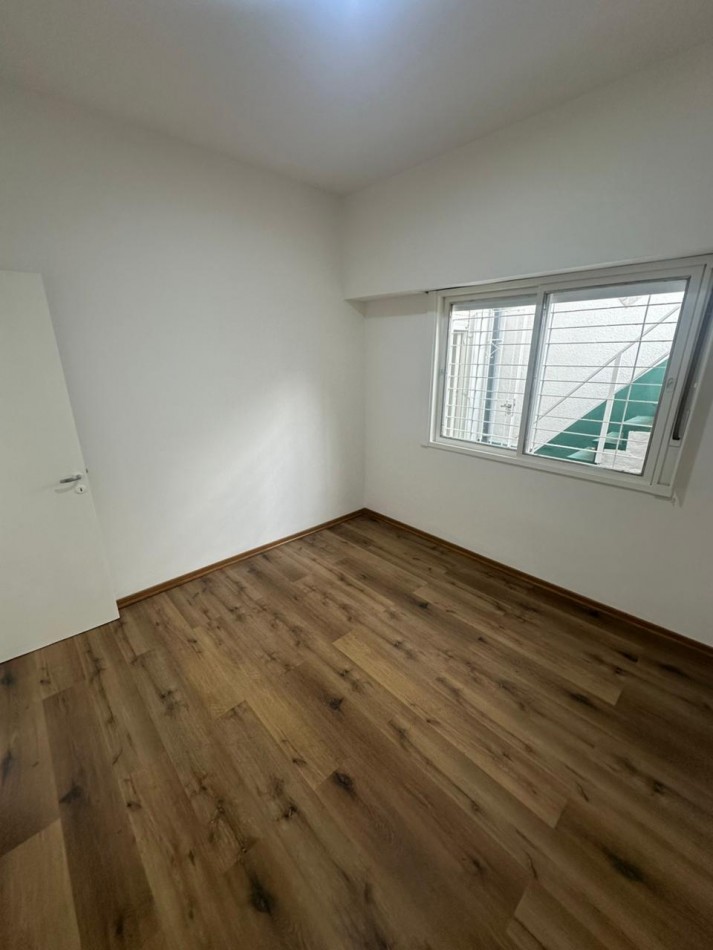 PH 3 AMBIENTES CON PATIO Y TERRAZA EN ALQUILER - BOLIVIA 2100 - LANUS OESTE