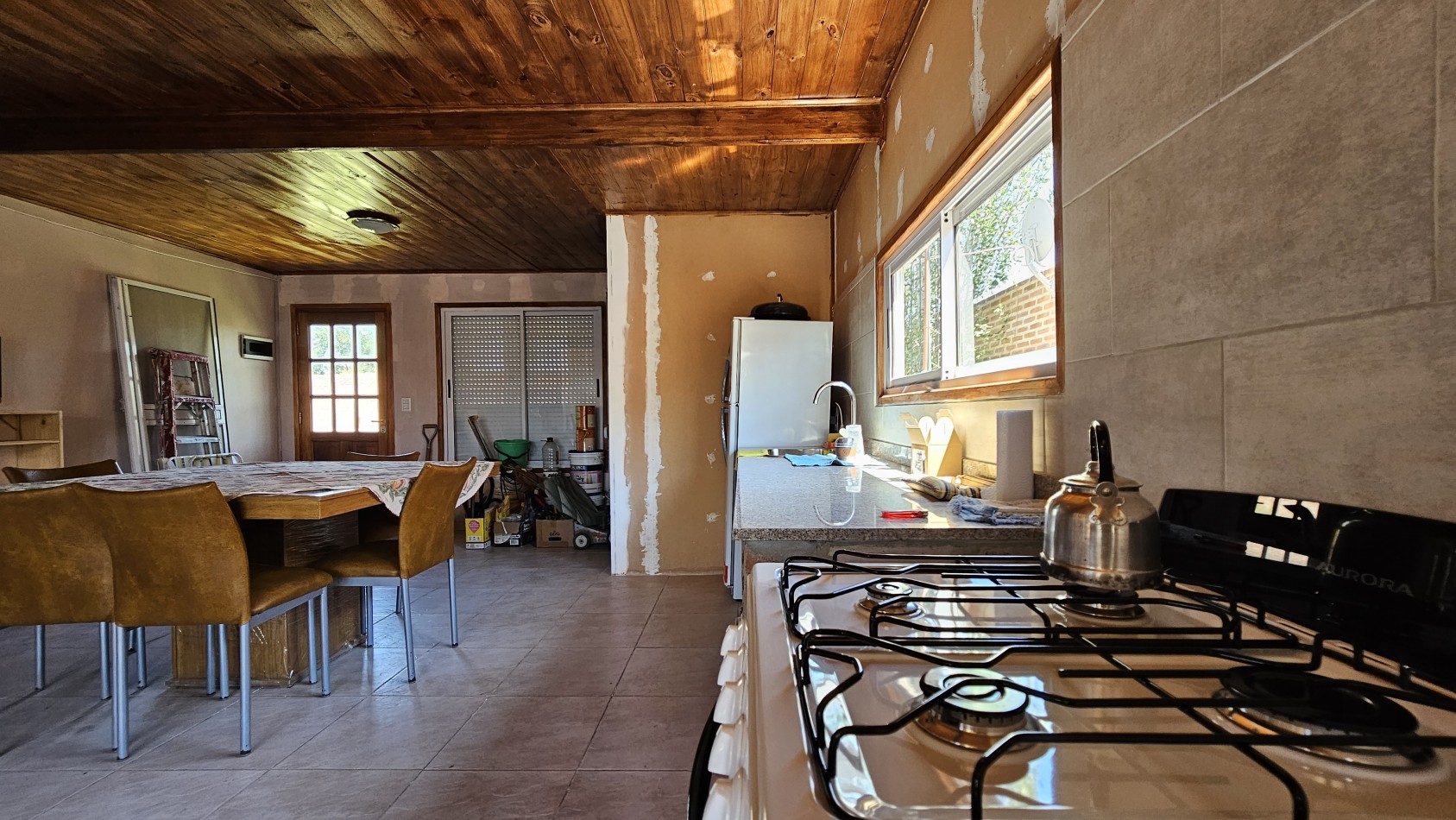 U$S 54.900 (Financiamos el 40% privado) - Casa de fin de semana - LAS FLORES a 190 km de Bs. As