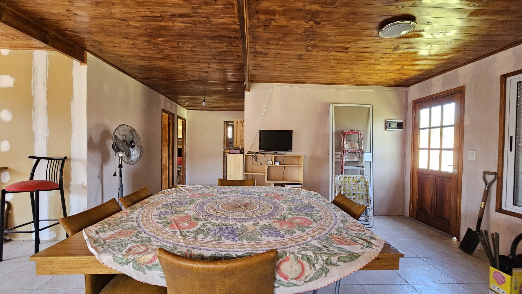 U$S 54.900 (Financiamos el 40% privado) - Casa de fin de semana - LAS FLORES a 190 km de Bs. As
