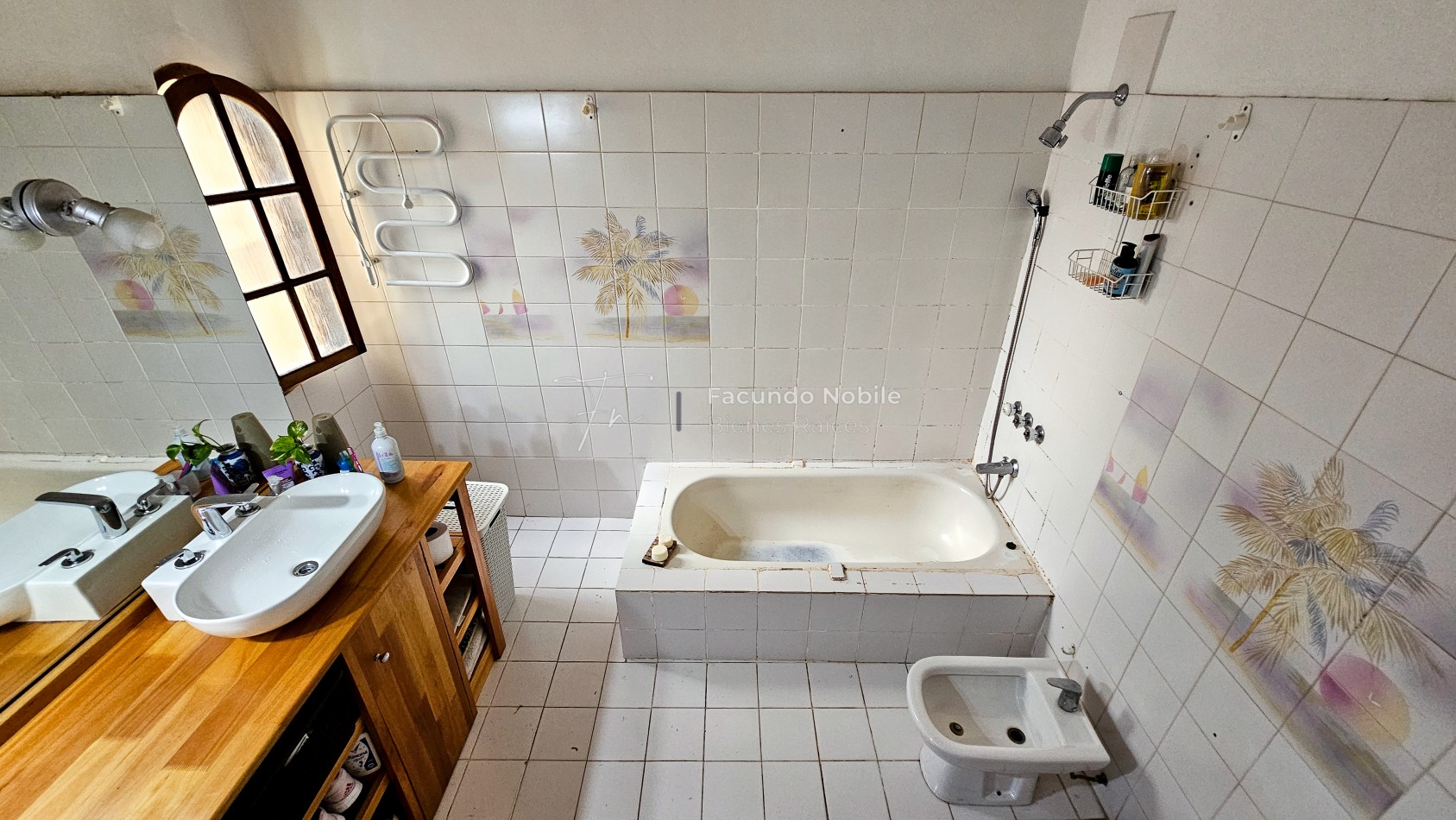 U$S 72.000 - APTO CREDITO - Dto. de 3 ambientes de 95 m2 patio y balcon