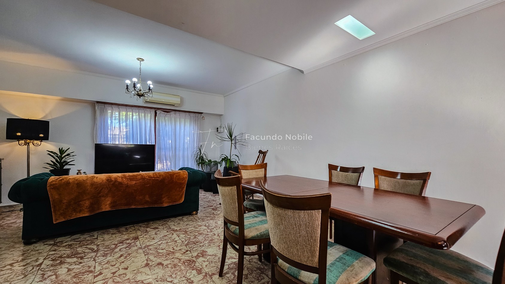 U$S 72.000 - APTO CREDITO - Dto. de 3 ambientes de 95 m2 patio y balcon