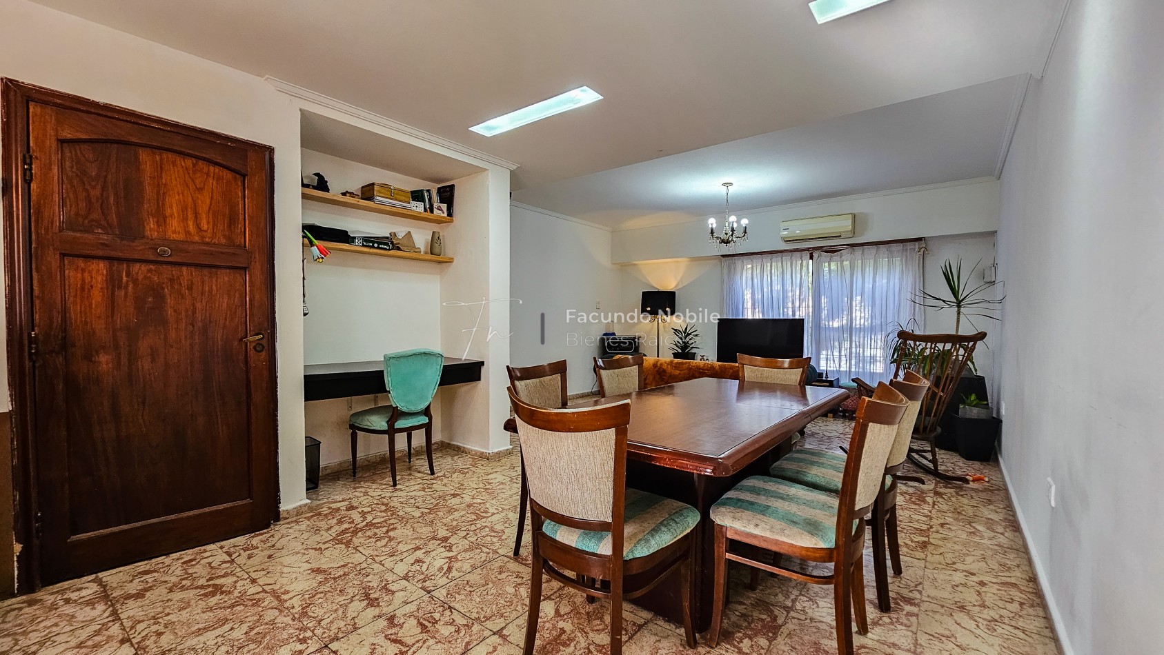 U$S 72.000 - APTO CREDITO - Dto. de 3 ambientes de 95 m2 patio y balcon