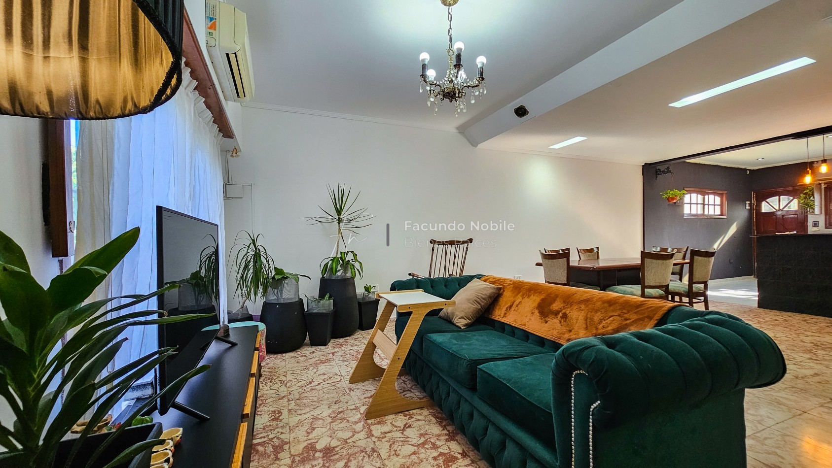 U$S 72.000 - APTO CREDITO - Dto. de 3 ambientes de 95 m2 patio y balcon