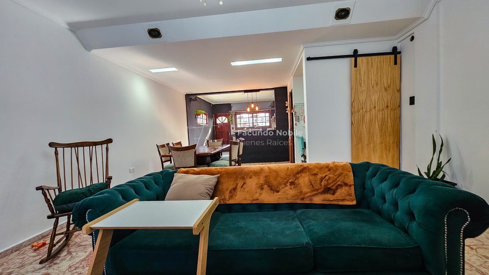 U$S 72.000 - APTO CREDITO - Dto. de 3 ambientes de 95 m2 patio y balcon