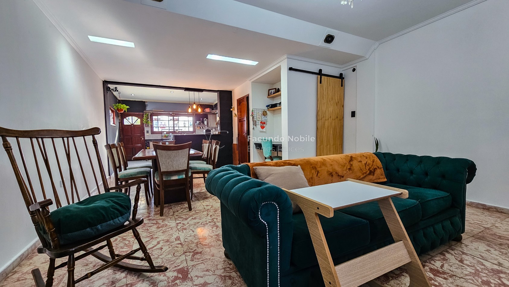 U$S 72.000 - APTO CREDITO - Dto. de 3 ambientes de 95 m2 patio y balcon