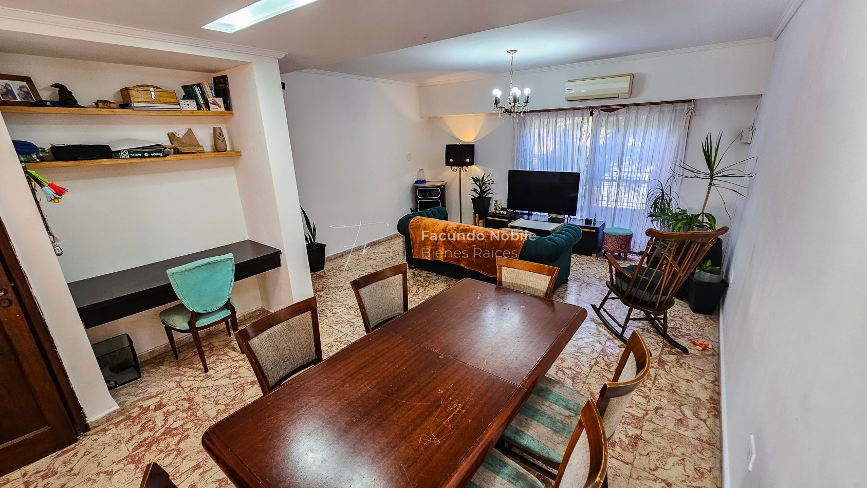 U$S 72.000 - APTO CREDITO - Dto. de 3 ambientes de 95 m2 patio y balcon
