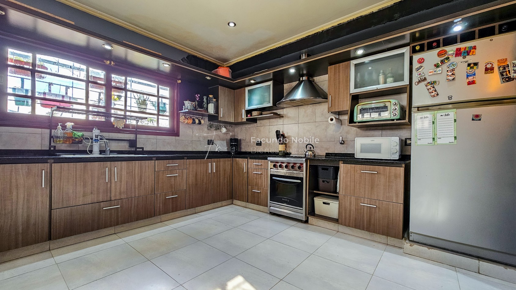 U$S 72.000 - APTO CREDITO - Dto. de 3 ambientes de 95 m2 patio y balcon