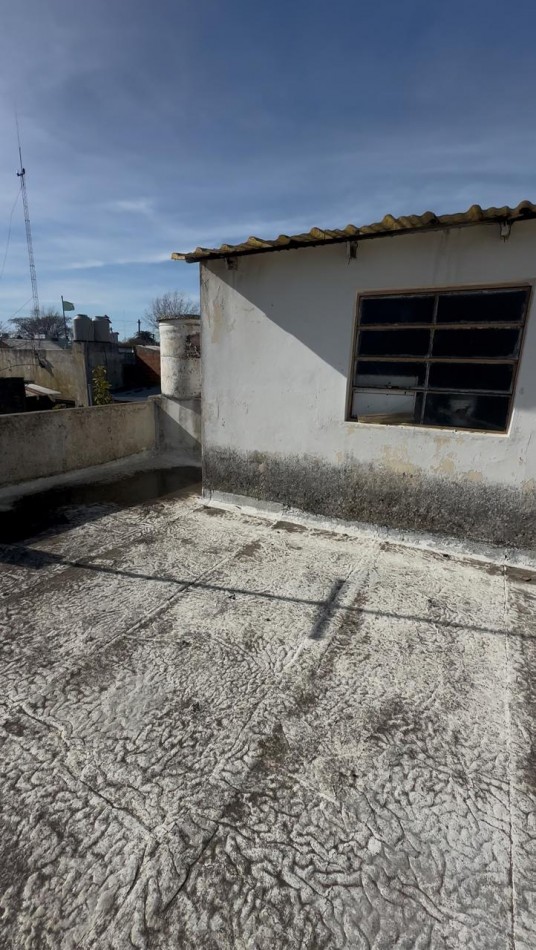 AMPLIO PH INTERNO EN VENTA - JOSE ALVAREZ CONDARCO AL 600 - MONTE CHINGOLO 
