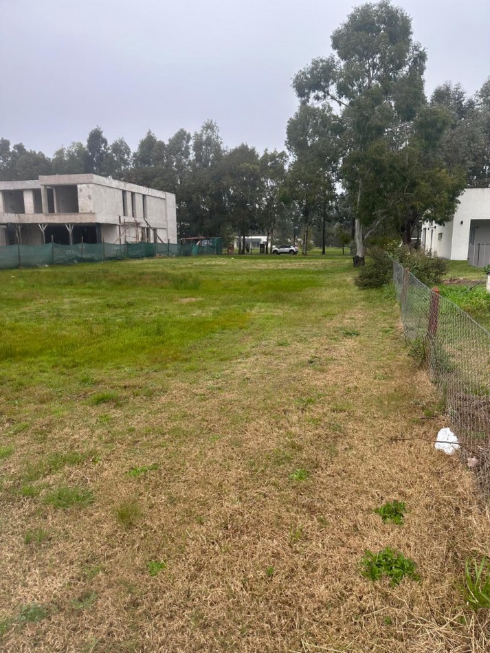CLUB DE CAMPO MIRALAGOS 2 - LOTE 104 (LA MEJOR UBICACION) - LAGUNA BARRANCAS - ACEPTA PERMUTA PARCIAL
