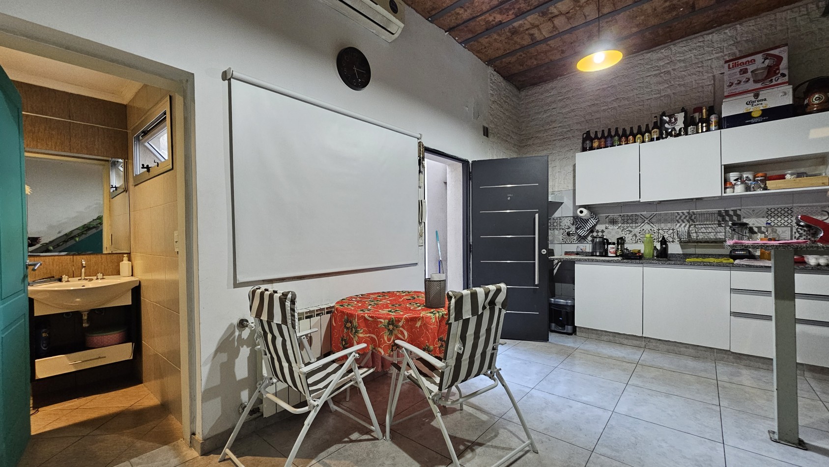 U$S 56.900 - VENTA PH de 3 amb. interno con patio, muy buen estado - NO ABONA EXPENSAS - Oportunidad!