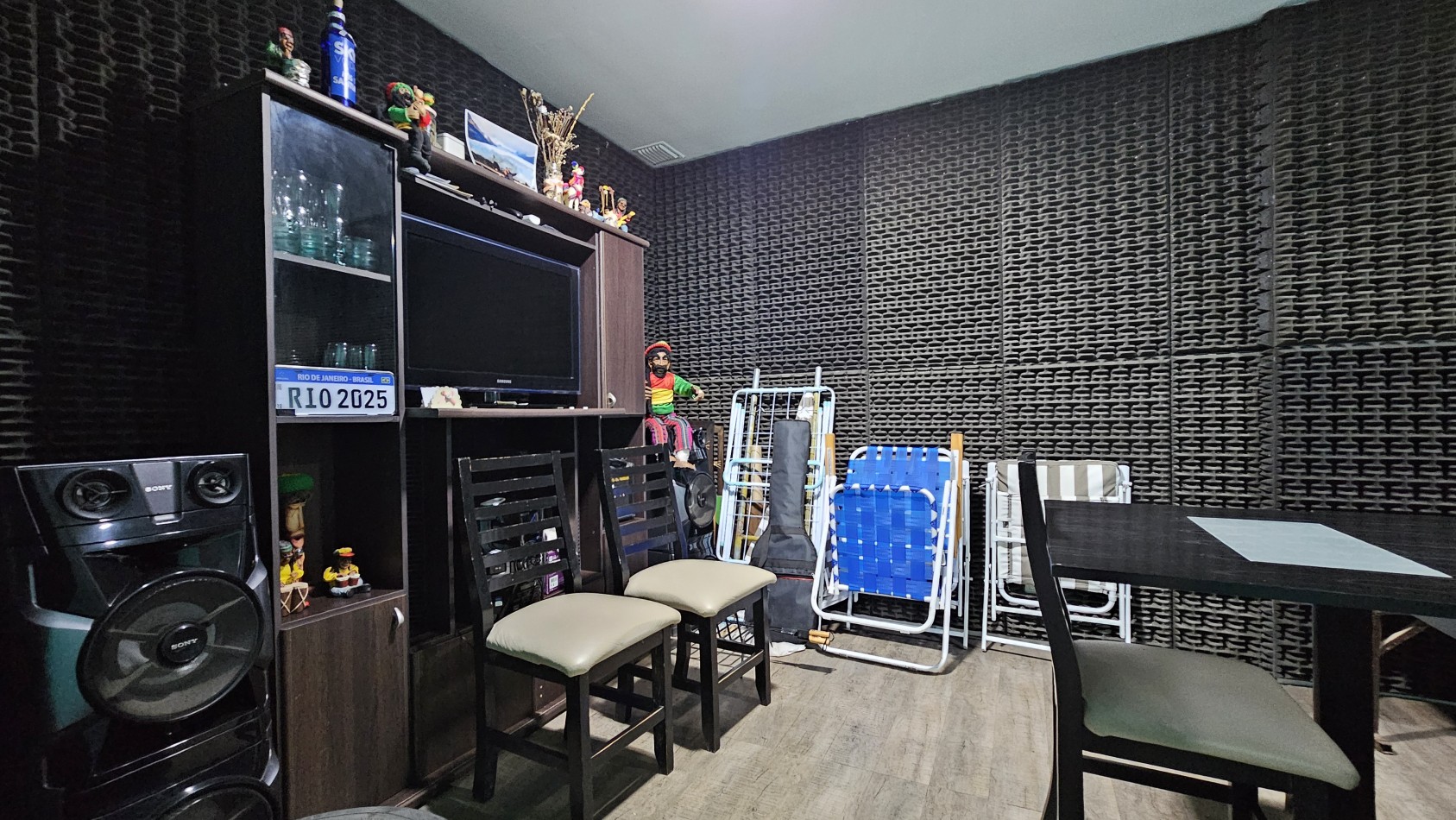 U$S 56.900 - VENTA PH de 3 amb. interno con patio, muy buen estado - NO ABONA EXPENSAS - Oportunidad!