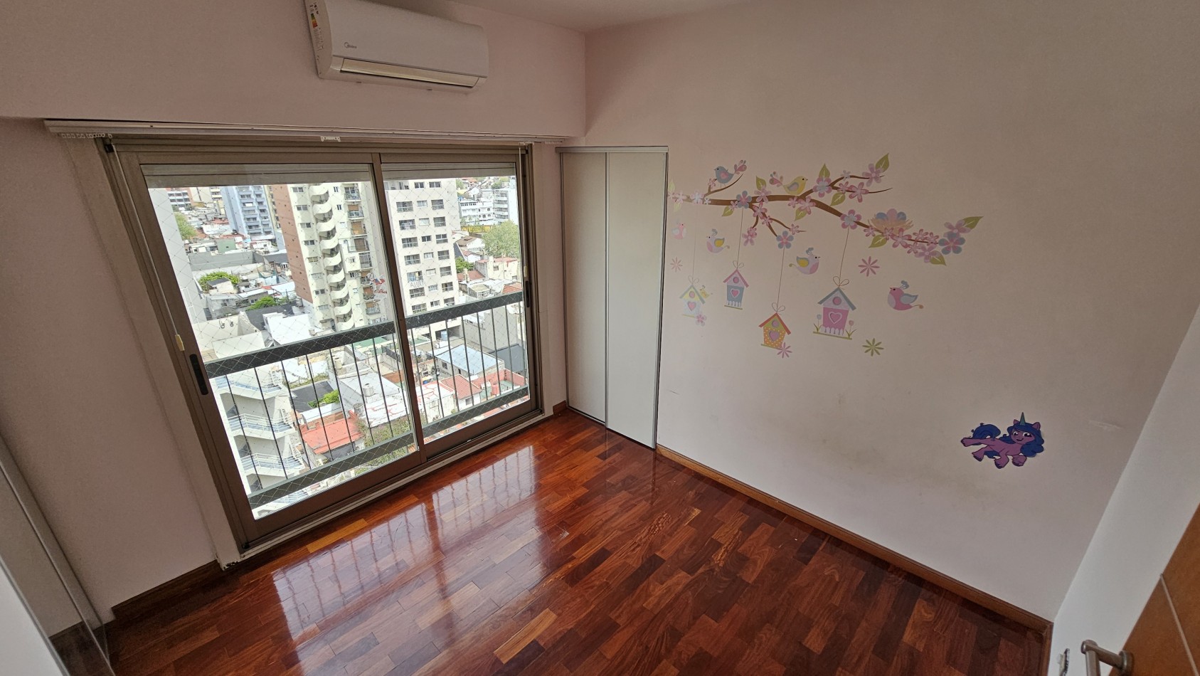 *U$S 137.000* Dpto 3 amb. C/balcon en venta - M. Brin 2800 - LANUS CENTRO