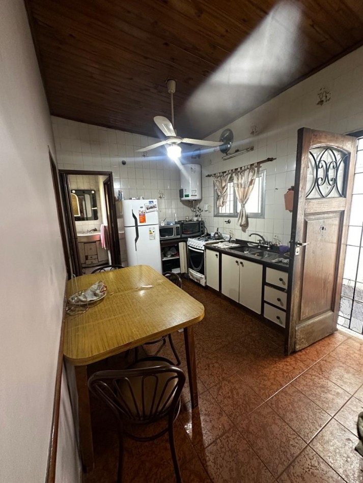 **u$s 58.000.-** - PH AL FRENTE 3 AMB. CON COCHERA y PEQUEÑO PATIO - ALFREDO PALACIOS 1000 - GERLI