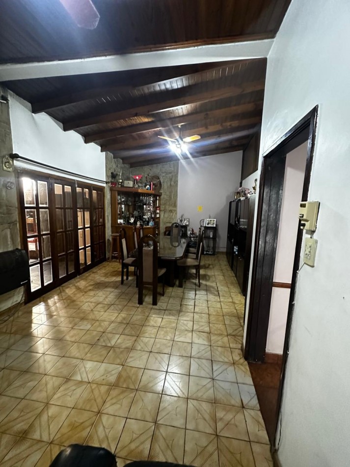 **u$s 58.000.-** - PH AL FRENTE 3 AMB. CON COCHERA y PEQUEÑO PATIO - ALFREDO PALACIOS 1000 - GERLI