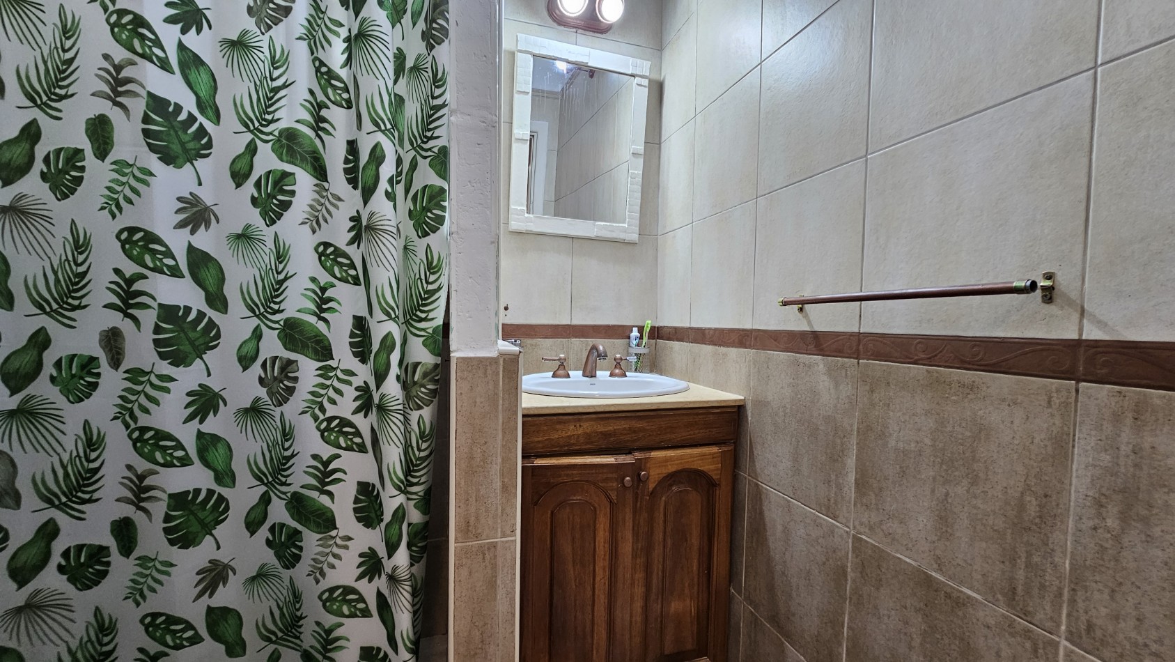 **U$S 59.900** - Departamento de 3 ambientes con terraza privada - Centro de Lanus