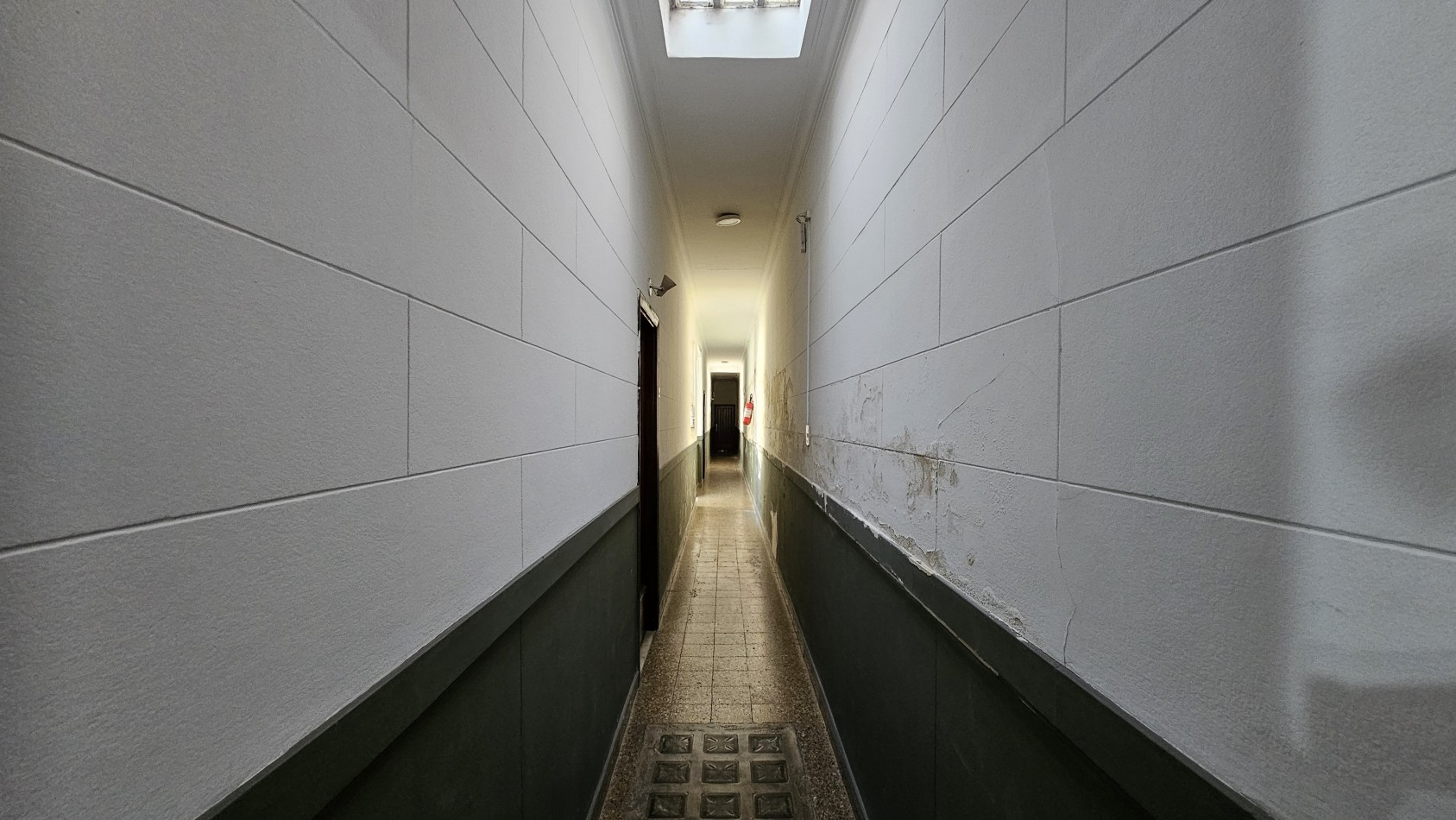 **U$S 59.900** - Departamento de 3 ambientes con terraza privada - Centro de Lanus