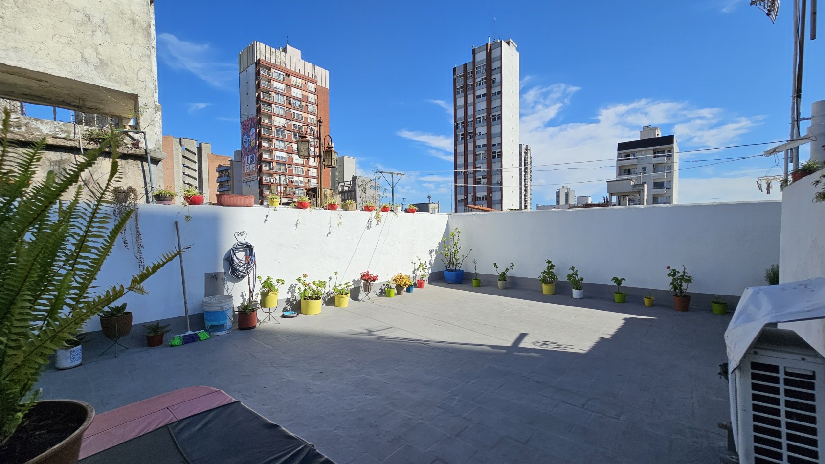 **U$S 59.900** - Departamento de 3 ambientes con terraza privada - Centro de Lanus