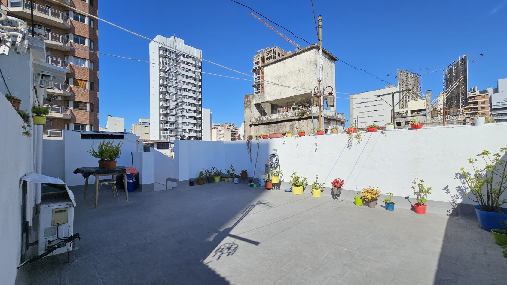 **U$S 59.900** - Departamento de 3 ambientes con terraza privada - Centro de Lanus