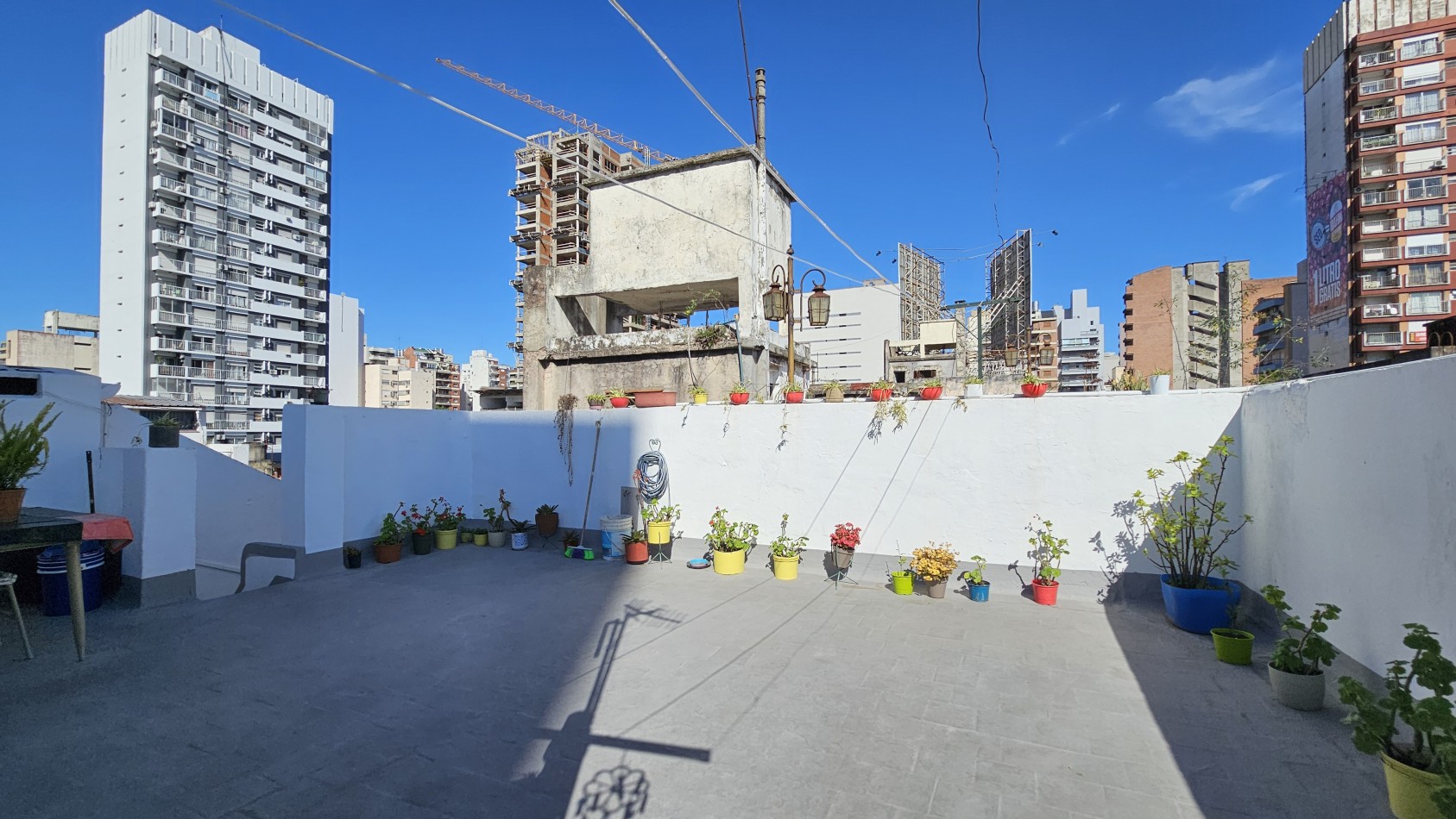 **U$S 59.900** - Departamento de 3 ambientes con terraza privada - Centro de Lanus