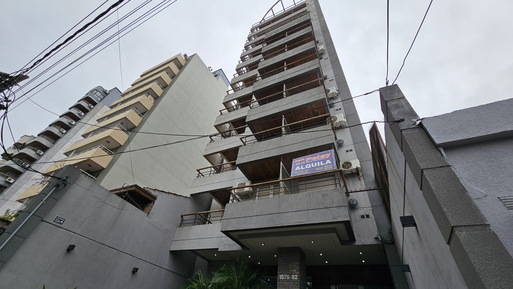 **u$s 95.000** - Venta Dto. de 3 amb. - 7mo piso - Margarita Weild 1500 - Lanus Este