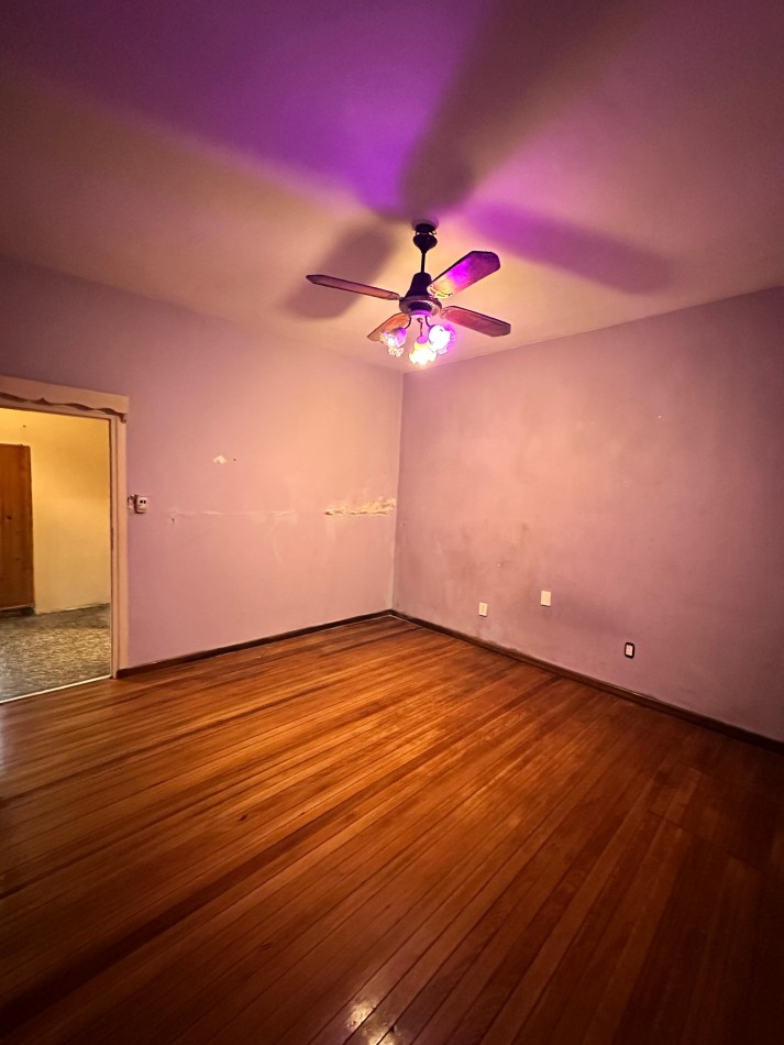 **$440.000.-** - ALQUILER - Depto Interno 2 amb. y medio Amplio - Moreno al 2300 e/Murature y Humahuaca - Lanus Oeste 