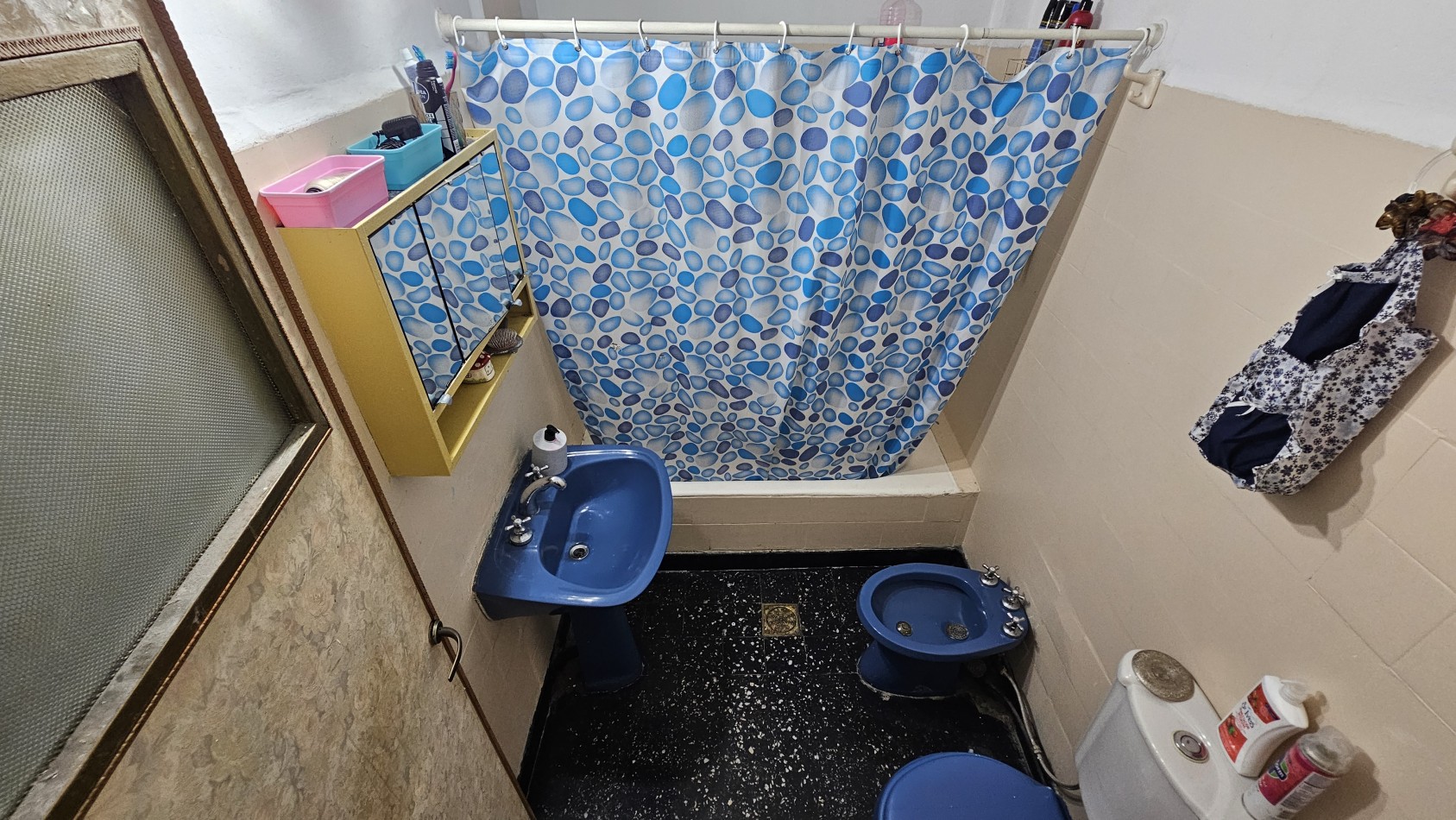 **u$s 52.000.-** - Departamento de 3 ambientes en venta en Humberto Primo al 2300, Lanus.