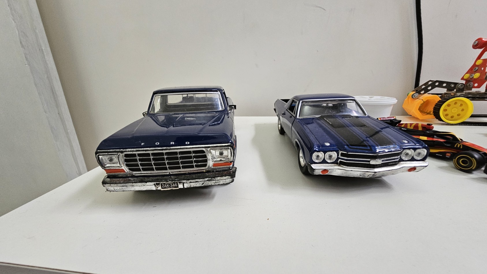 **u$s 79.900.-** - Departamento 3 Amb. C/Espacio Guardacoches y Parrilla en venta.- J. V. Gonzalez al 1400 - Lanus Oeste