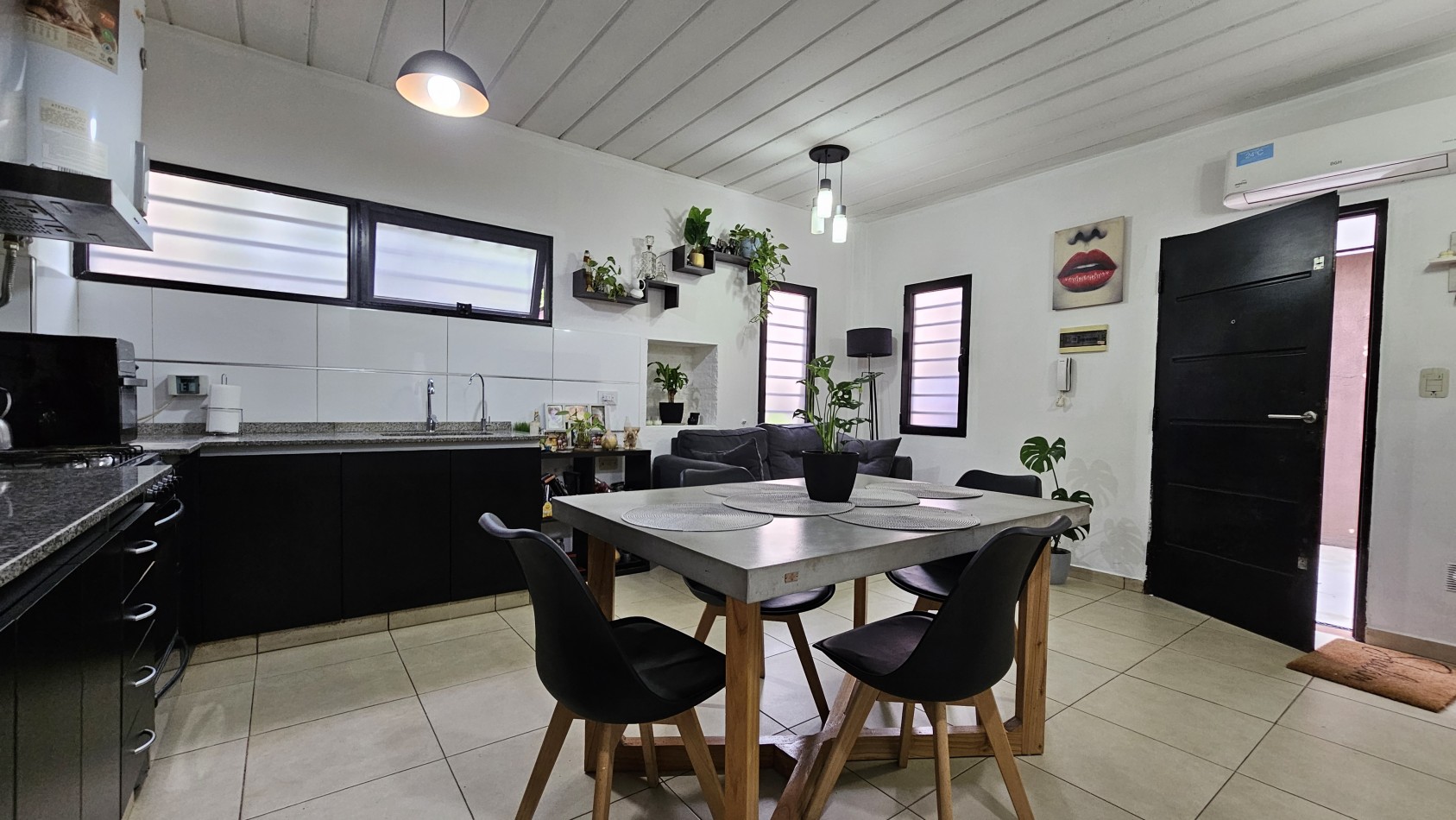 **u$s 79.900.-** - Departamento 3 Amb. C/Espacio Guardacoches y Parrilla en venta.- J. V. Gonzalez al 1400 - Lanus Oeste