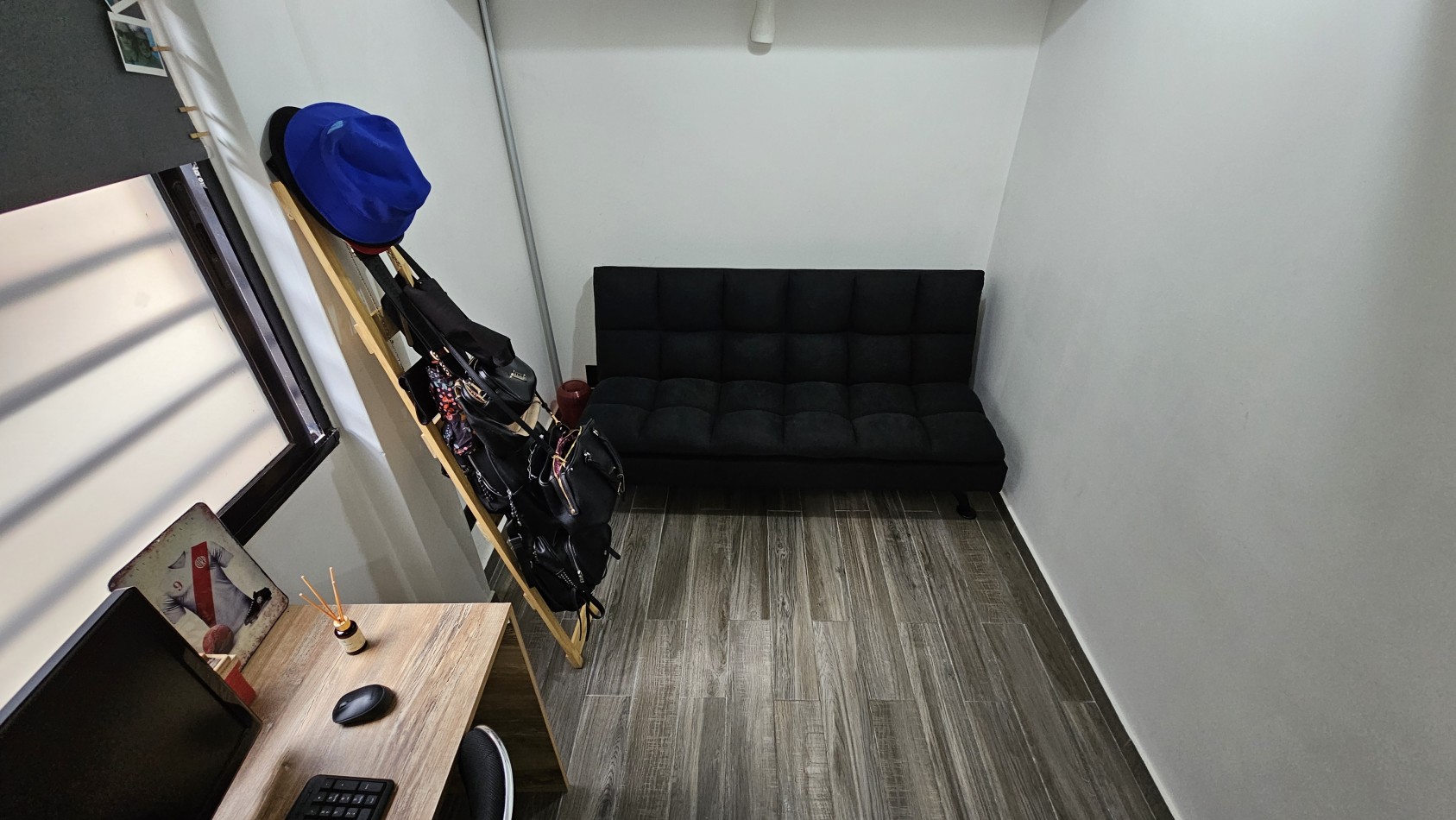 **u$s 79.900.-** - Departamento 3 Amb. C/Espacio Guardacoches y Parrilla en venta.- J. V. Gonzalez al 1400 - Lanus Oeste