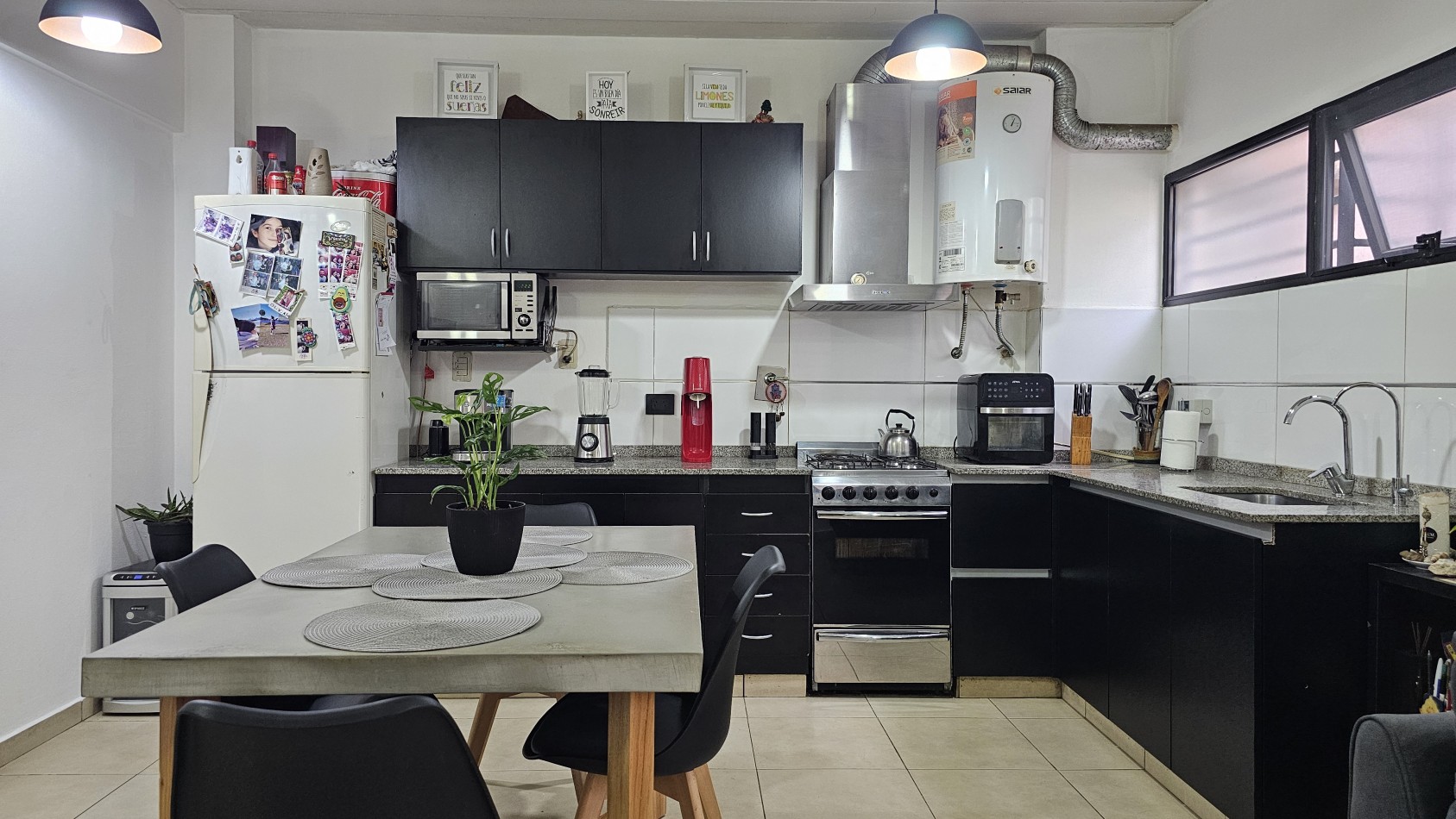 **u$s 79.900.-** - Departamento 3 Amb. C/Espacio Guardacoches y Parrilla en venta.- J. V. Gonzalez al 1400 - Lanus Oeste