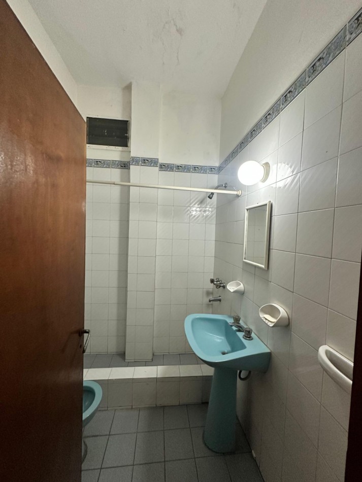 PH AL FRENTE 2 AMB. C/PATIO EN ALQUILER SIN EXPENSAS¡¡ - SANTIAGO DEL ESTERO 1500 - LANUS OESTE