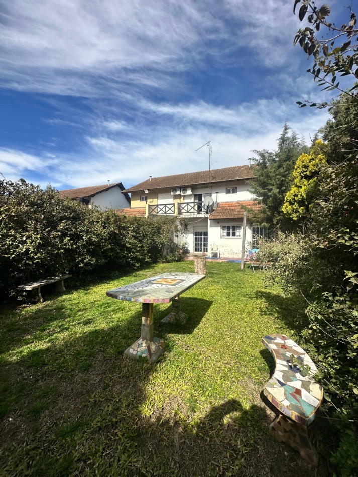 Casa en Venta de 4 Ambientes S/ lote 210 m2 en Barrio Cerrado Los Robles - Burzaco