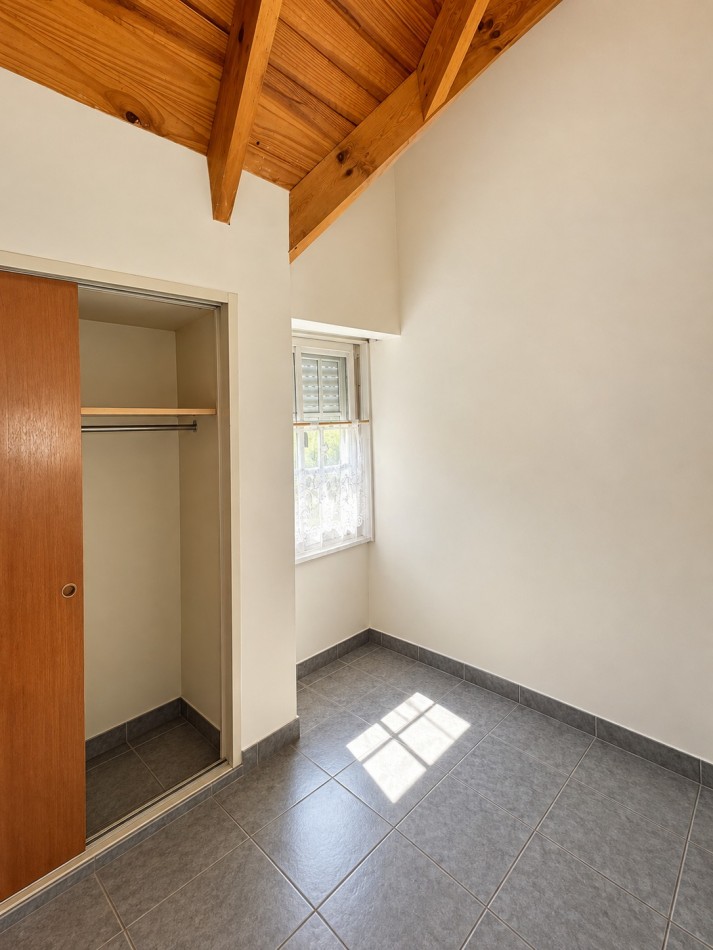 Casa en Venta de 4 Ambientes S/ lote 210 m2 en Barrio Cerrado Los Robles - Burzaco