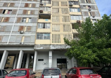 DPTO 3 AMB. EN VENTA - BARRAGAN 4475 - REMEDIOS DE ESCALADA (VISTA A AV. HIPOLITO YRIGOYEN) - PISO ALTO