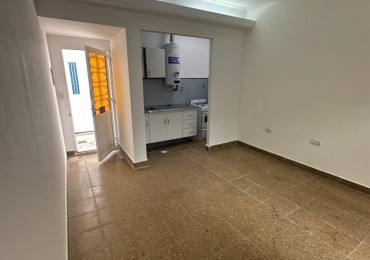 PH 3 AMBIENTES CON PATIO Y TERRAZA EN ALQUILER - BOLIVIA 2100 - LANUS OESTE