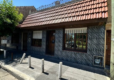CASA 4 AMBIENTES CON PATIO Y TERRAZA - ROMA y GRANADEROS - LANUS ESTE