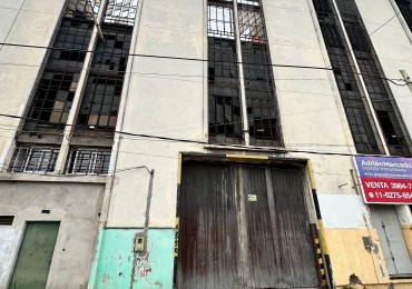 **1100 m2 en Planta**, 90x13 m2, Salida a dos calles, Todo Losa, Altura 5,5 m2 - Opcion 1100 m2 MAS en P.A - Entre Rios y Conesa - Piñeyro - Avellaneda 