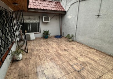 **$680.000.-** - ALQUILER PH INTERNO 2AMB y MEDIO CON AMPLIO PATIO - Dr. Galvez al 800 - Lanus Este
